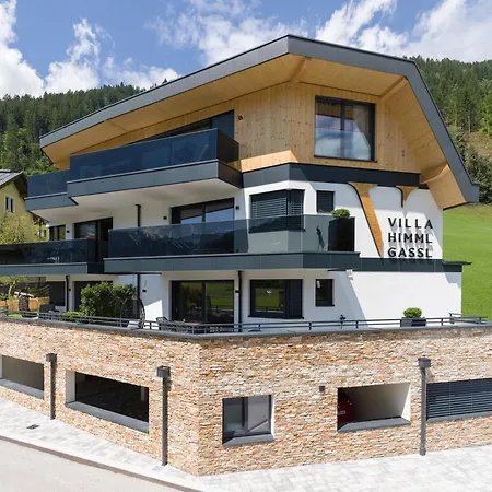 Himmlgassl Private Apartment Zellbergeben